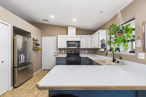 Kitchen - 3733 Capricorn Way, Redding, CA 96002 photo 1 of 3