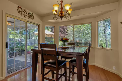 Dining - 2252 Wicklow St, Redding, CA 96001 photo 1 of 1