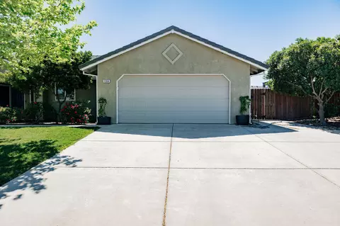 1304 Gracelyn St, Orland, CA 95963