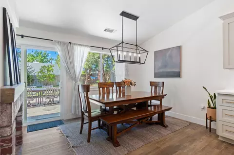 Dining - 2178 Hemingway St, Redding, CA 96003 photo 1 of 3