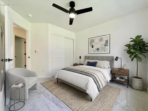 Bedroom - 5370 Cedars Rd, Redding, CA 96001 photo 6 of 7