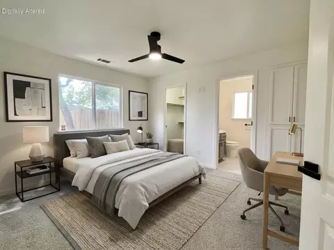 Bedroom - 5370 Cedars Rd, Redding, CA 96001 photo 1 of 7