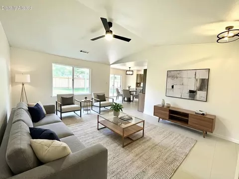 Living - 5370 Cedars Rd, Redding, CA 96001 photo 1 of 6