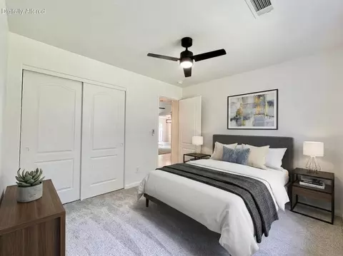 Bedroom - 5370 Cedars Rd, Redding, CA 96001 photo 4 of 7