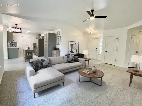 Living - 5370 Cedars Rd, Redding, CA 96001 photo 3 of 6
