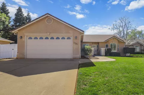 Exterior - 2341 Suzette Ave, Redding, CA 96002 photo 2 of 8