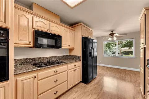 Kitchen - 7038 Riata Dr, Redding, CA 96002 photo 3 of 3