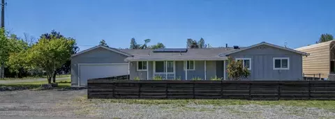 19358 Hill St, Anderson, CA 96007
