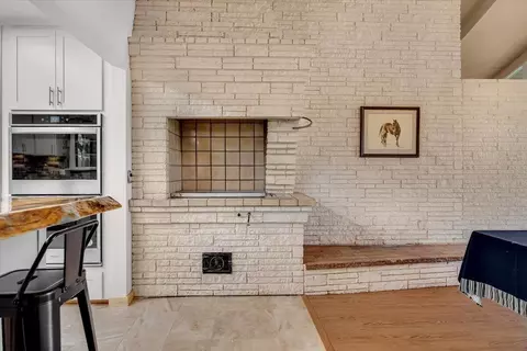 Kitchen - 29865 E Highway 299, Round Mountain, CA 96084 photo 2 of 13