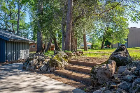 Exterior - 29865 E Highway 299, Round Mountain, CA 96084 photo 25 of 35