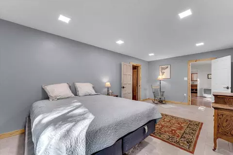Bedroom - 29865 E Highway 299, Round Mountain, CA 96084 photo 10 of 17