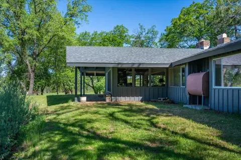 Exterior - 29865 E Highway 299, Round Mountain, CA 96084 photo 22 of 35