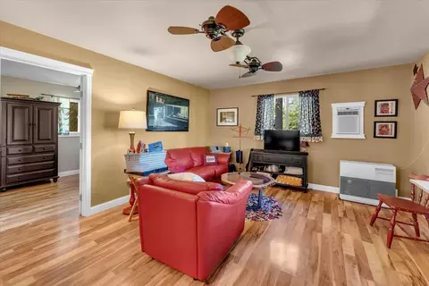 Living - 29865 E Highway 299, Round Mountain, CA 96084 photo 12 of 15