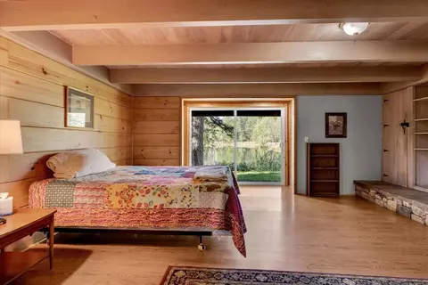 Bedroom - 29865 E Highway 299, Round Mountain, CA 96084 photo 2 of 17