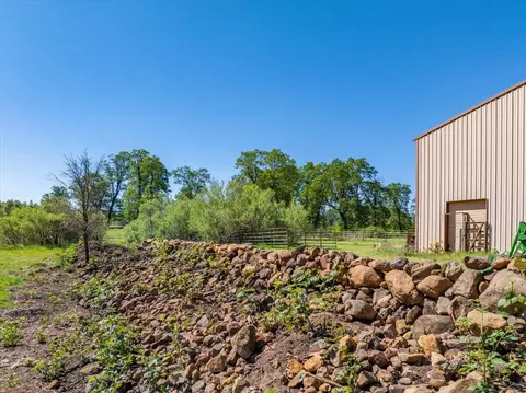 Exterior - 29865 E Highway 299, Round Mountain, CA 96084 photo 15 of 35