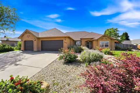 2175 Tradition Way, Redding, CA 96001