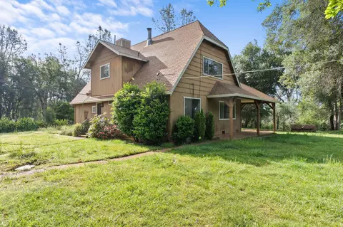 17995 Spanish Canyon Ln, Anderson, CA 96007