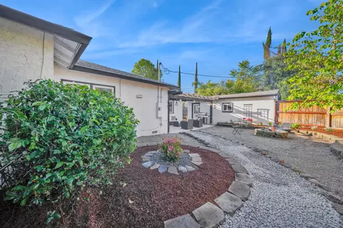 Exterior - 855 State St, Redding, CA 96001 photo 6 of 20