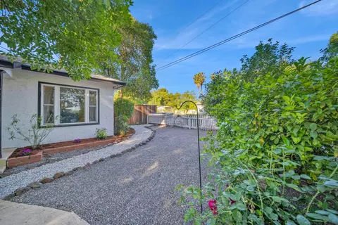 Exterior - 855 State St, Redding, CA 96001 photo 2 of 20
