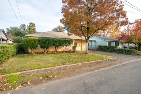 Exterior - 1209 C St, Redding, CA 96002 photo 14 of 14