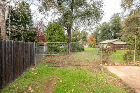 Exterior - 1209 C St, Redding, CA 96002 photo 2 of 14