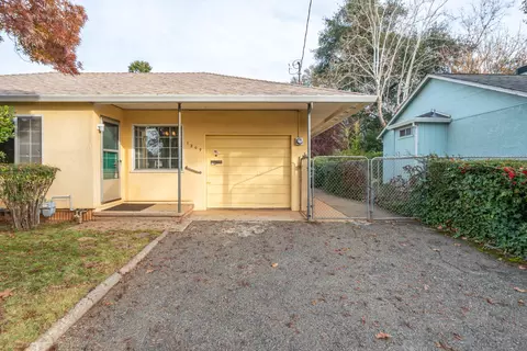 Other - 1209 C St, Redding, CA 96002 photo 10 of 12