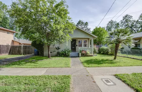 1079 South St, Redding, CA 96001