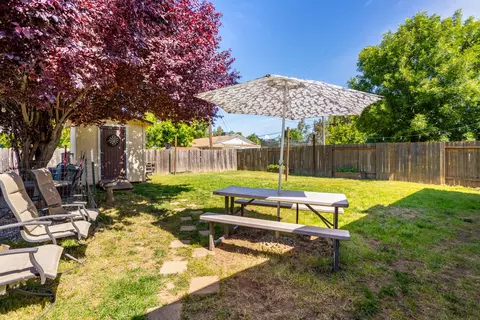 Exterior - 2944 Silo Ct, Anderson, CA 96007 photo 5 of 5