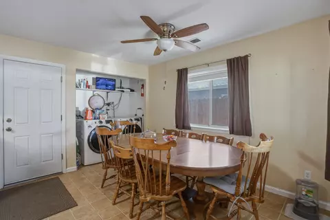 Dining - 2944 Silo Ct, Anderson, CA 96007 photo 1 of 2