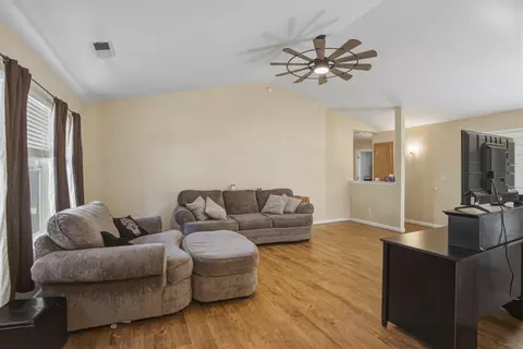 Other - 2944 Silo Ct, Anderson, CA 96007 photo 2 of 8