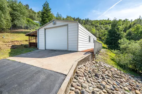 Other - 22151 Ravine Ct, Redding, CA 96003 photo 7 of 11