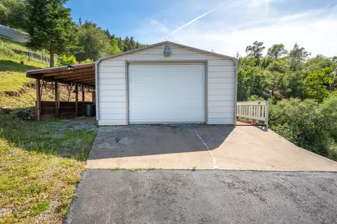 Exterior - 22151 Ravine Ct, Redding, CA 96003 photo 10 of 11