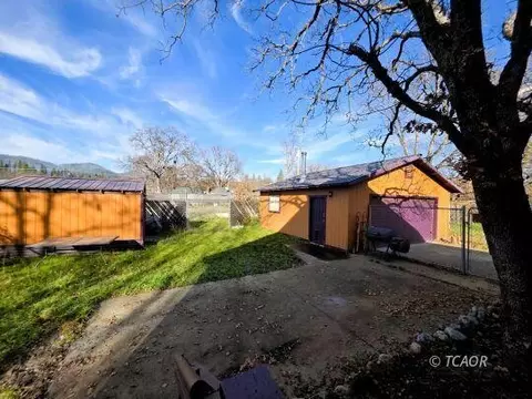 Exterior - 134 W Humboldt St, Hayfork, CA 96041 photo 2 of 8
