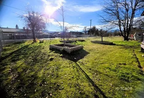 Exterior - 134 W Humboldt St, Hayfork, CA 96041 photo 7 of 8