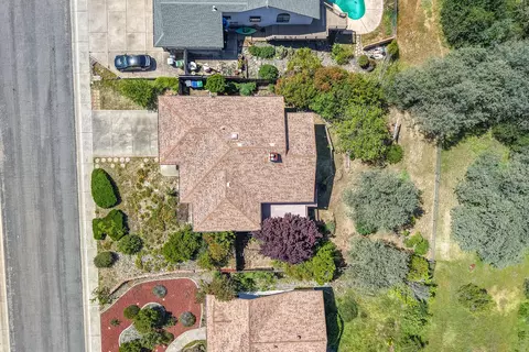 View/Area - 2736 Crystal Tree Dr, Redding, CA 96001 photo 16 of 16