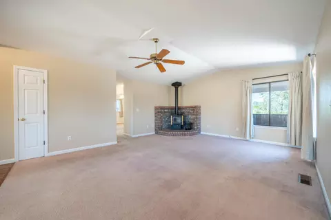 Living - 2736 Crystal Tree Dr, Redding, CA 96001 photo 2 of 4