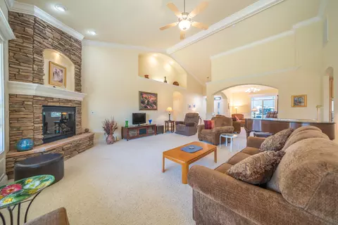Living - 2318 Crescent Moon Ct, Redding, CA 96001 photo 1 of 3