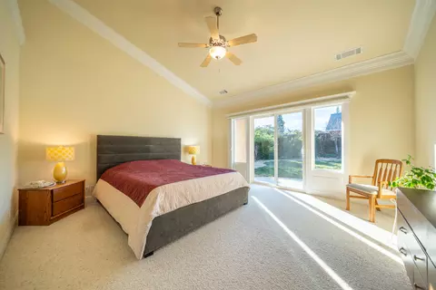 Bedroom - 2318 Crescent Moon Ct, Redding, CA 96001 photo 1 of 3