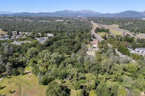 View/Area - 1363 College View Dr, Redding, CA 96003 photo 8 of 10