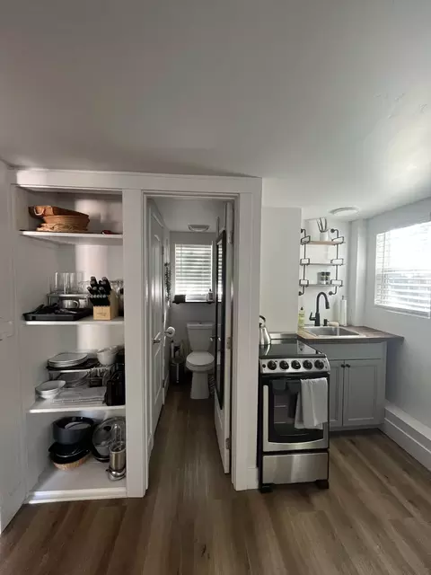 Kitchen - 2255 North St, Redding, CA 96001 photo 6 of 6