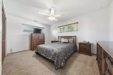 Bedroom - 1570 Douglass St, Red Bluff, CA 96080 photo 1 of 3