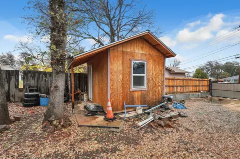 Exterior - 2668 Yana Ave, Redding, CA 96002 photo 8 of 8