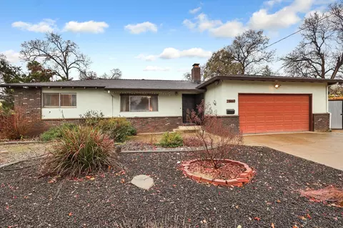 Exterior - 2668 Yana Ave, Redding, CA 96002 photo 2 of 8