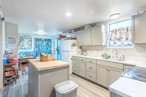 Kitchen - 1012 State St, Redding, CA 96001 photo 1 of 3