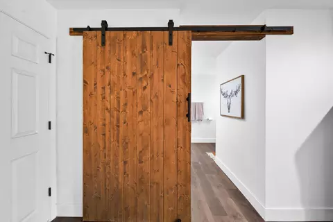 Entry Way - 7067 Tucker Ln, Redding, CA 96002 photo 4 of 4