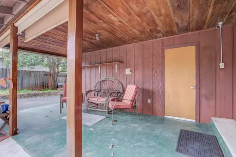 Exterior - 1228 Ledell Dr, Redding, CA 96002 photo 6 of 17