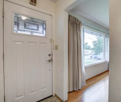 Entry Way - 1228 Ledell Dr, Redding, CA 96002 photo 1 of 2