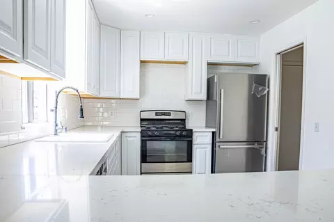 Kitchen - 823 Spaniel Dr, Redding, CA 96003 photo 2 of 3