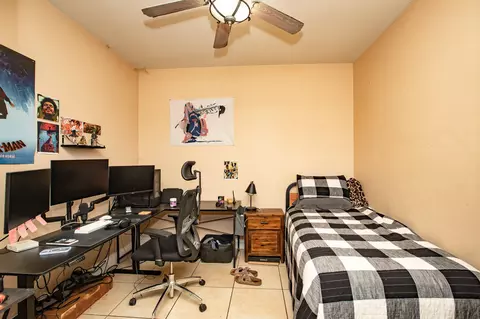 Bedroom - 20347 Acorn Ave, Red Bluff, CA 96080 photo 1 of 4
