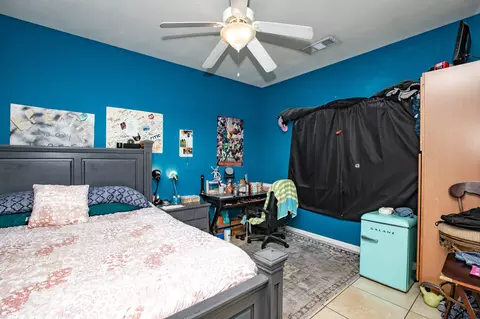 Bedroom - 20347 Acorn Ave, Red Bluff, CA 96080 photo 2 of 4